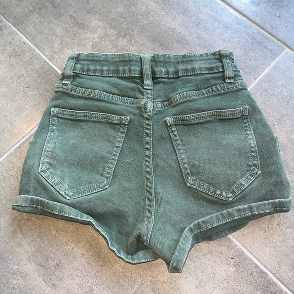 Fashion Nova Green Cargo Shorts with Distressed Hem - Picture 3 of 6